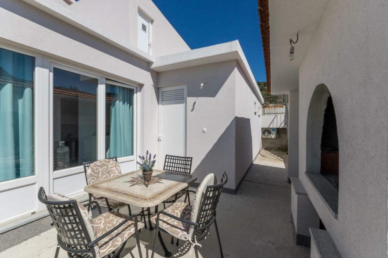 Villa Ivan Τρογκίρ Εξωτερικό φωτογραφία